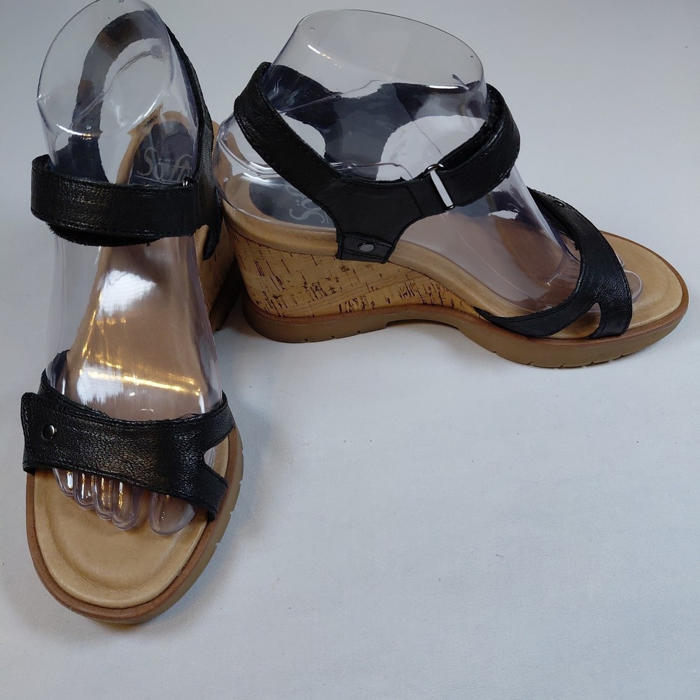 Söfft Cyndy Black Leather Wedge Sandals 7M Cork Platform Hook Loop SF0028201